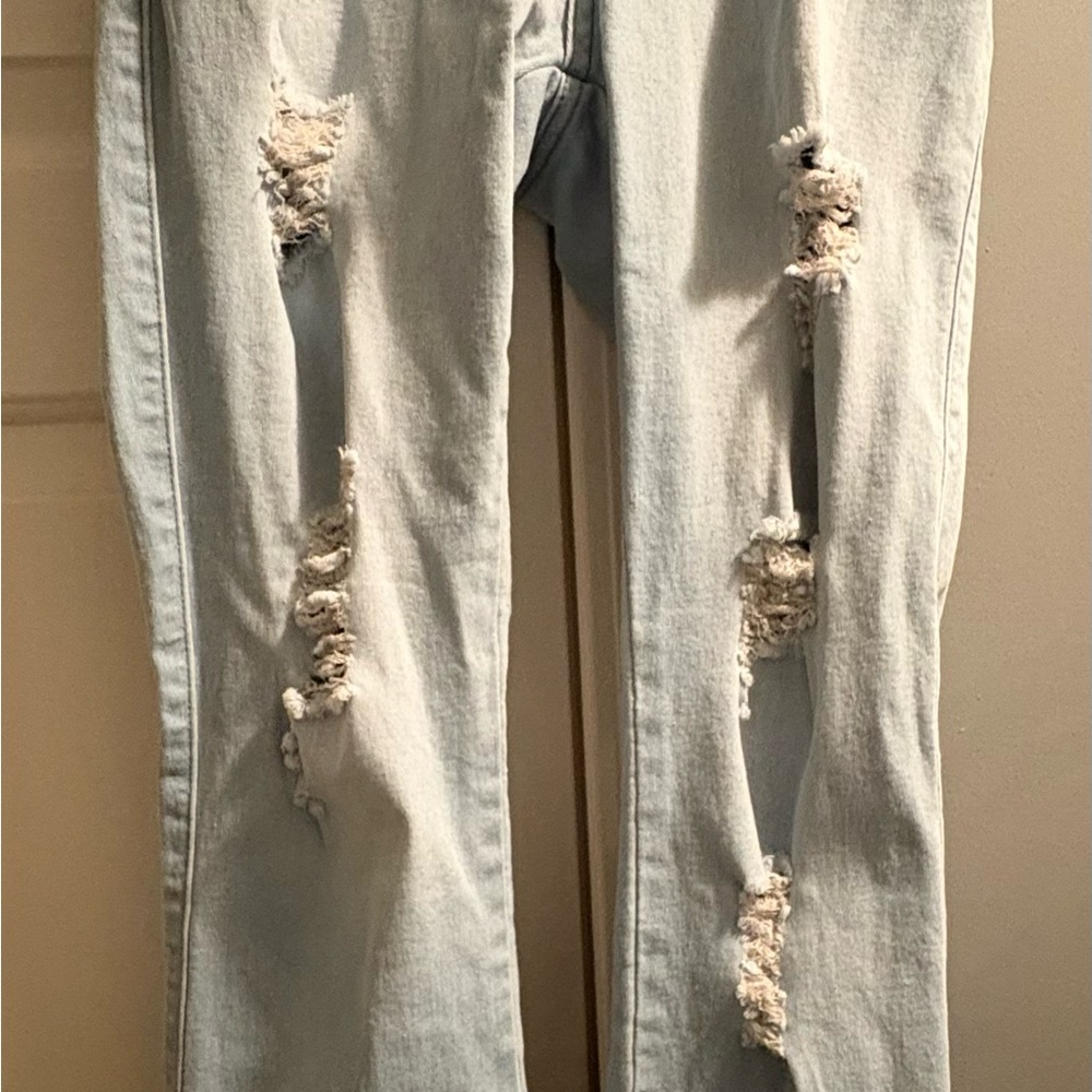 Distressed Light Blue Women's Jeans